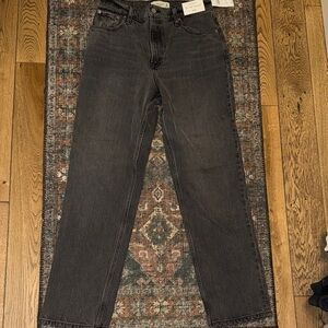 NWT Abercrombie & Fitch Ultra High Rise “The '90s Straight” Jeans